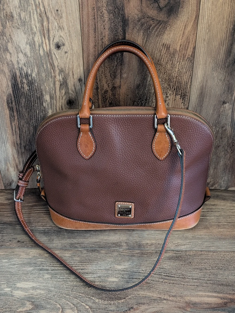 Dooney & Bourke Zip Zip Pebbled Grain Leather Dome Satchel w/Dustbag   868A